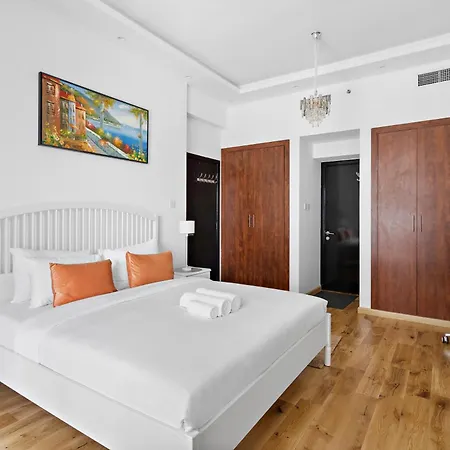 Beautiful 1Br Apartment Close To Bluewaters Island Dubaï Extérieur photo